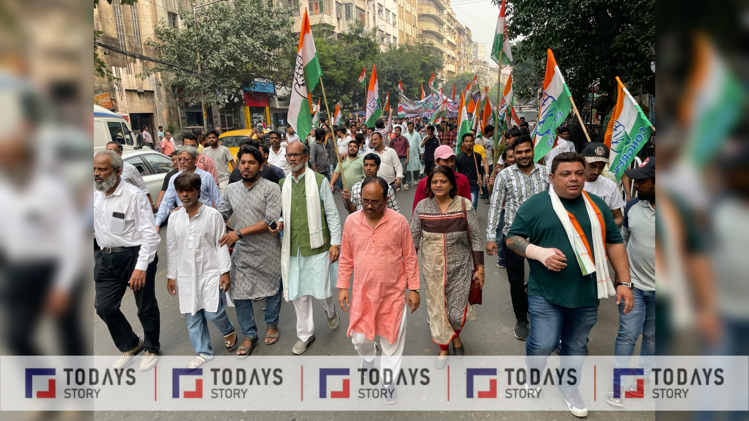 কংগ্রেসের লালবাজার অভিযানে পুলিশি বাধা, আটক